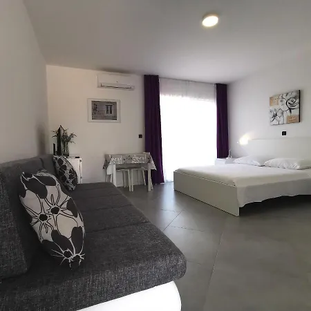 Hrvoje Maison d'hôtes Pag Town