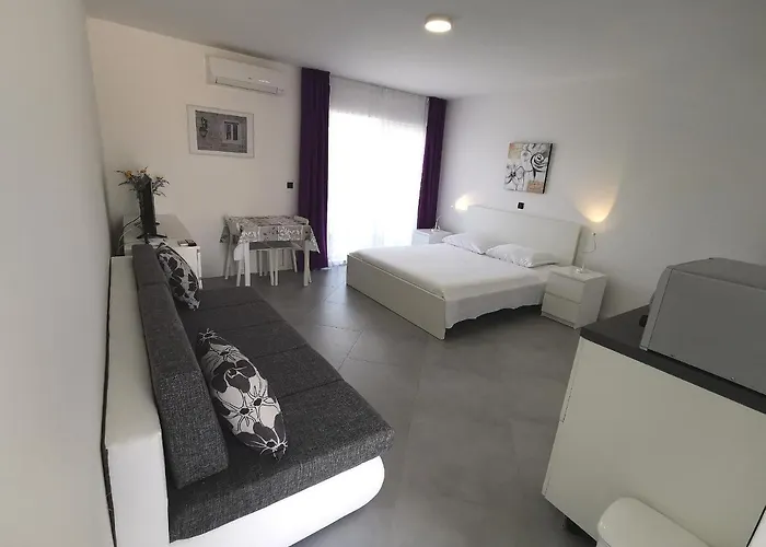 Hrvoje בית הארחה פג