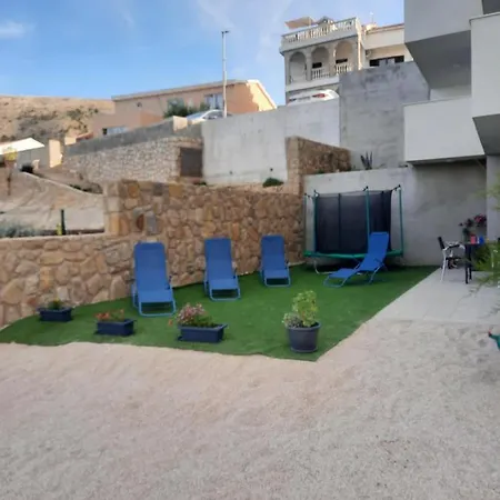 Pensión Hrvoje Pag Town