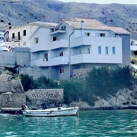 Hrvoje Guest house 3*
